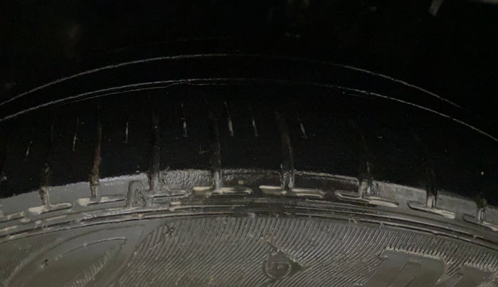 2023 Tata ALTROZ XM PLUS DIESEL, Diesel, Manual, 41,731 km, Left Front Tyre Tread