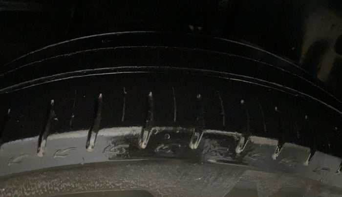 2023 Tata ALTROZ XM PLUS DIESEL, Diesel, Manual, 41,731 km, Left Rear Tyre Tread