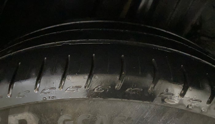 2023 Tata ALTROZ XM PLUS DIESEL, Diesel, Manual, 41,731 km, Right Rear Tyre Tread