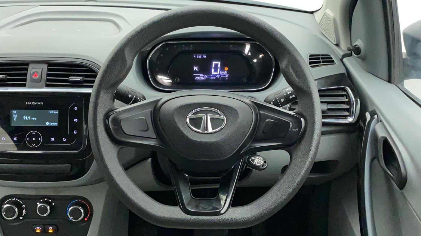 2020 Tata TIGOR XMA PETROL, Petrol, Automatic, 29,695 km, Steering Wheel Close Up