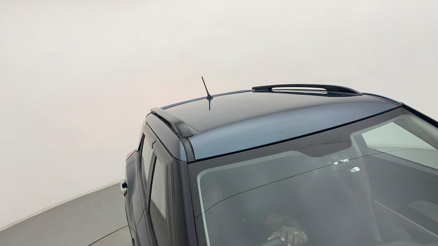 2019 Mahindra XUV300 W6 1.5 DIESEL, Diesel, Manual, 78,183 km, Roof