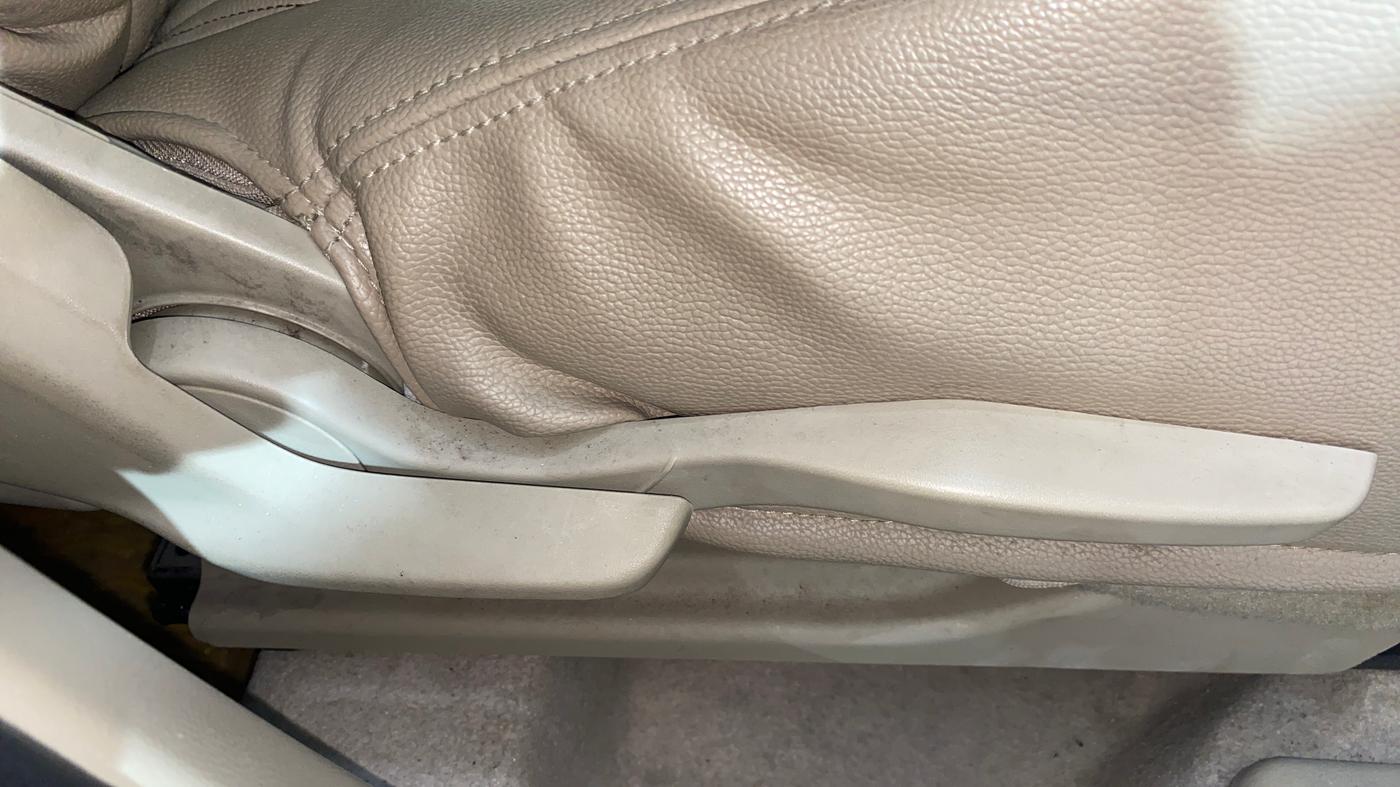 2017 Maruti Dzire VXI, Petrol, Manual, 21,713 km, Driver Side Adjustment Panel