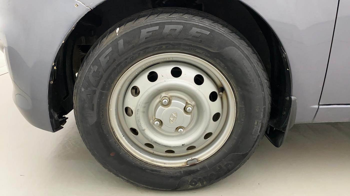 2014 Hyundai i10 MAGNA 1.1, Petrol, Manual, 40,013 km, Left Front Wheel