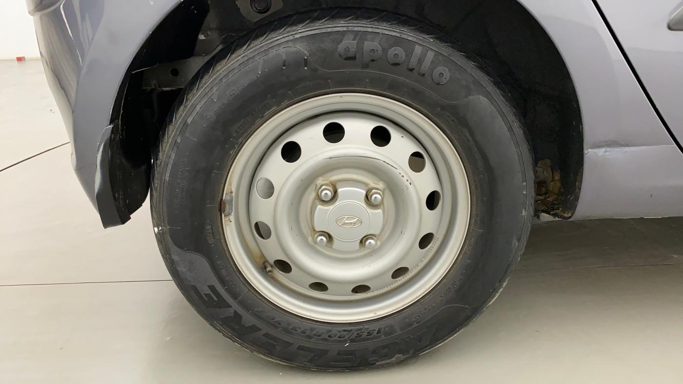 2014 Hyundai i10 MAGNA 1.1, Petrol, Manual, 40,013 km, Right Rear Wheel