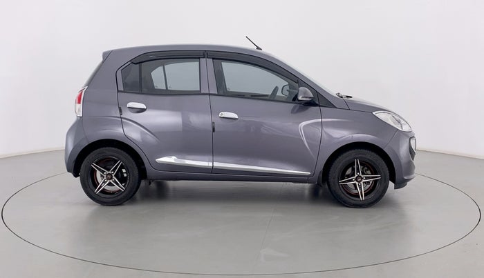 2018 Hyundai NEW SANTRO ASTA 1.1 MT, Petrol, Manual, 8,500 km, Right Side View