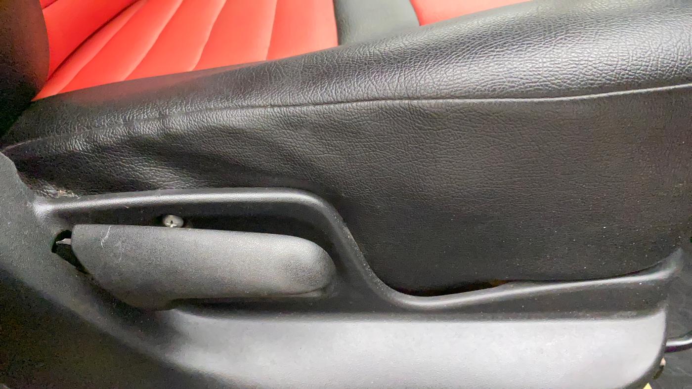 2016 Maruti Swift VXI, Petrol, Manual, 67,102 km, Driver Side Adjustment Panel