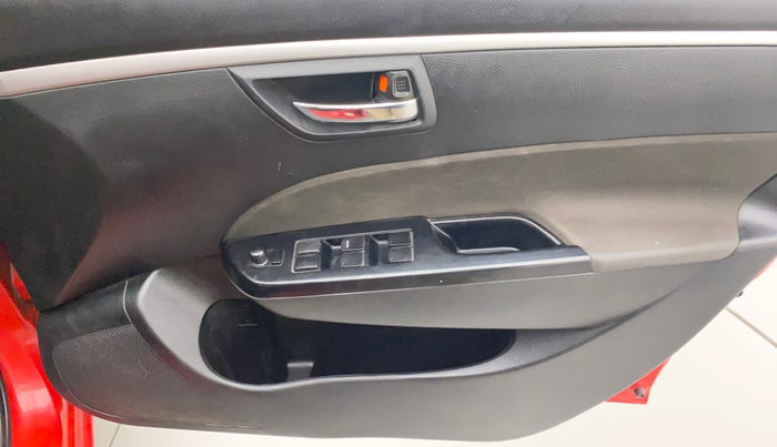 2016 Maruti Swift VXI, Petrol, Manual, 67,102 km, Driver Side Door Panels Control
