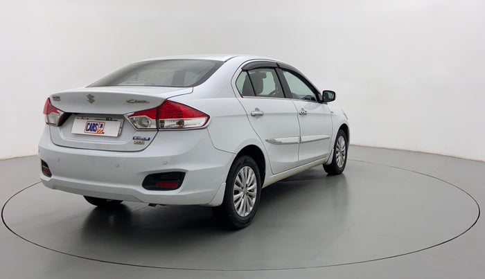 2016 Maruti Ciaz  ZDI SHVS, Diesel, Manual, 87,800 km, Right Back Diagonal