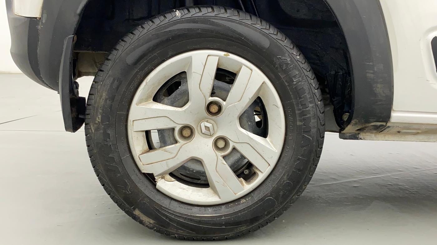 2019 Renault Kwid RXT Opt, Petrol, Manual, 28,018 km, Right Rear Wheel