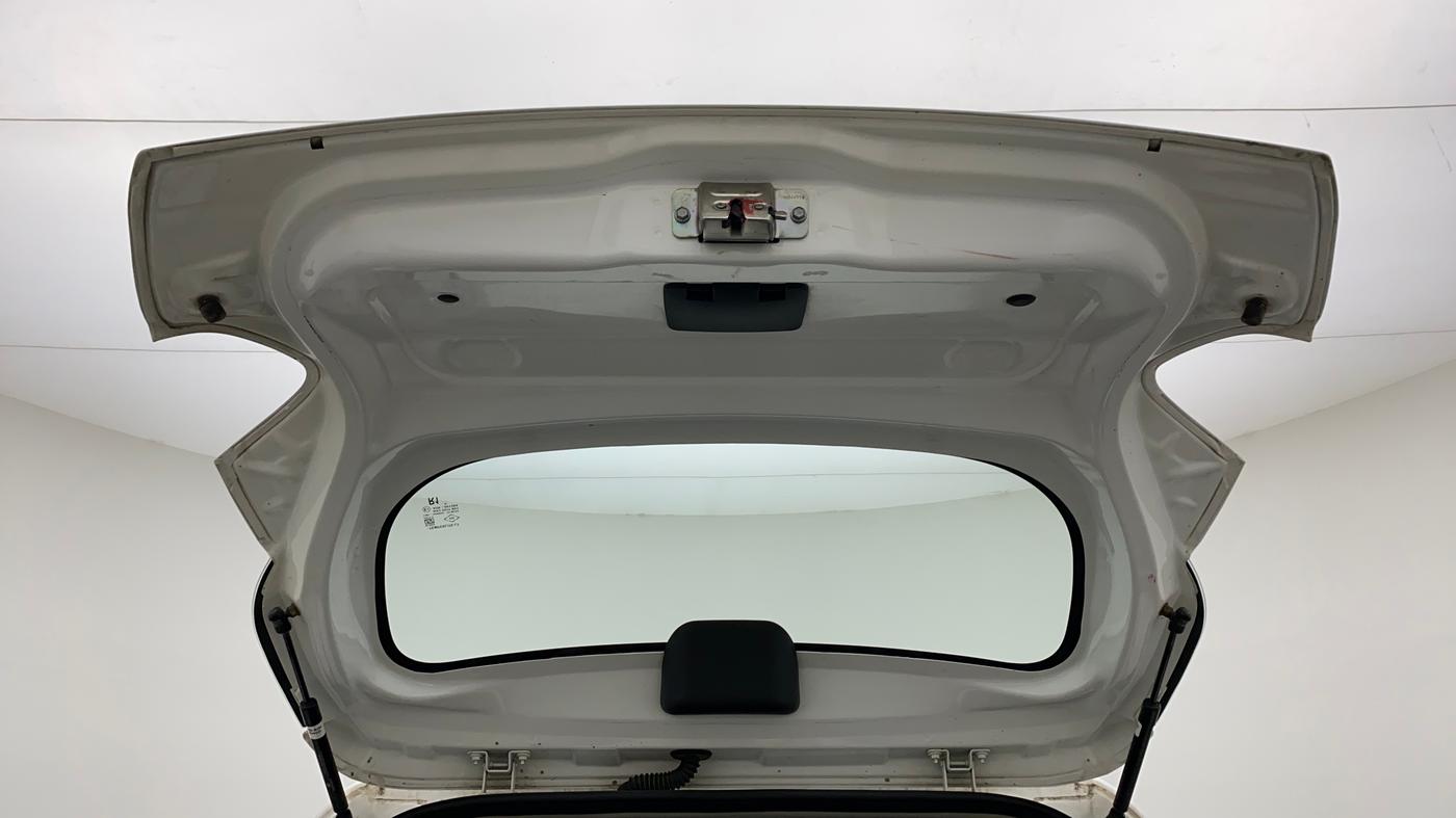 2019 Renault Kwid RXT Opt, Petrol, Manual, 28,018 km, Boot Door Open