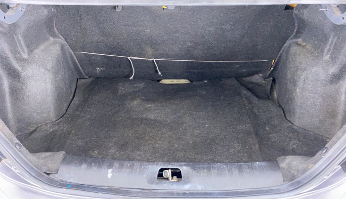 2014 Maruti Swift Dzire VXI, Petrol, Manual, 38,606 km, Boot Inside