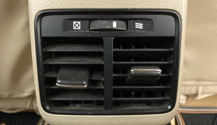 2017 Maruti Ciaz DELTA 1.4 AT PETROL, Petrol, Automatic, 48,404 km, Rear AC Vents