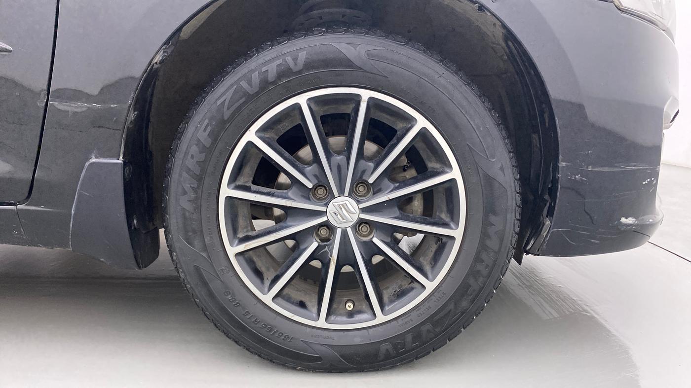 2017 Maruti Ciaz DELTA 1.4 AT PETROL, Petrol, Automatic, 48,404 km, Right Front Wheel