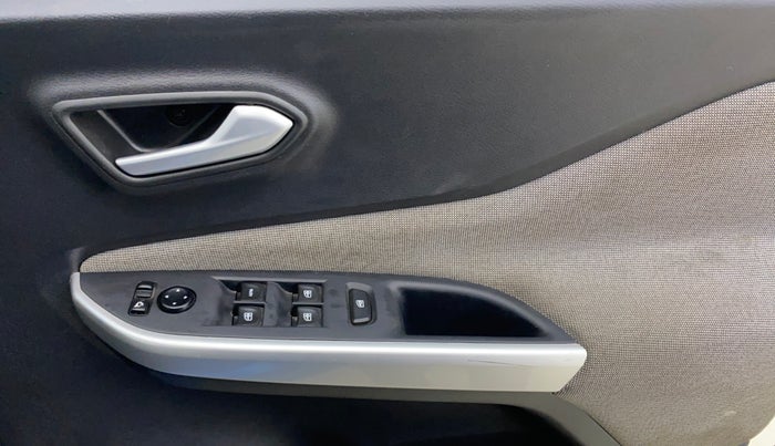 2021 Nissan MAGNITE XV MT, Petrol, Manual, 34,722 km, Driver Side Door Panels Control