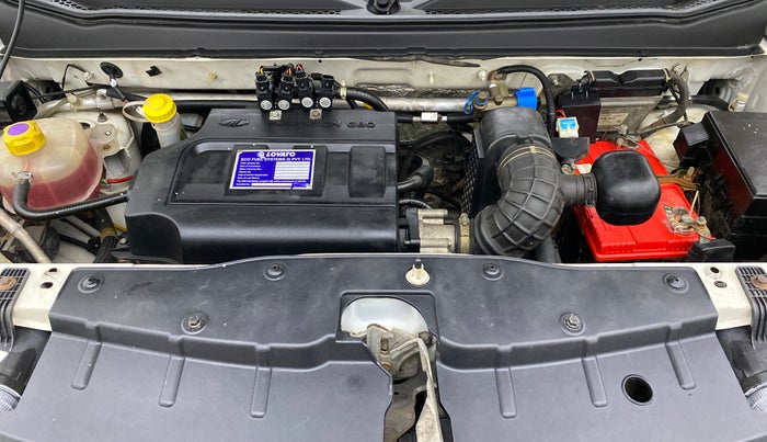 2018 Mahindra KUV 100 NXT K8 6 STR, CNG, Manual, 91,909 km, Open Bonet