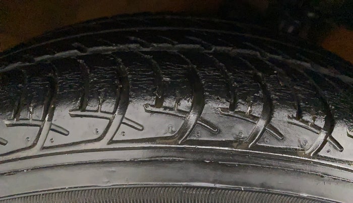 2017 Maruti Celerio X ZXI (O), Petrol, Manual, 24,275 km, Right Rear Tyre Tread