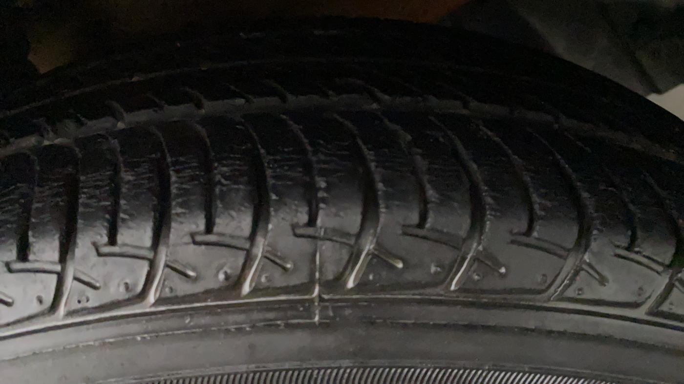 2017 Maruti Celerio X ZXI (O), Petrol, Manual, 24,275 km, Left Rear Tyre Tread