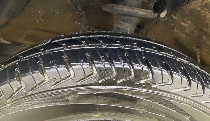 2024 Maruti Alto K10 VXI CNG, CNG, Manual, 16,102 km, Left Front Tyre Tread