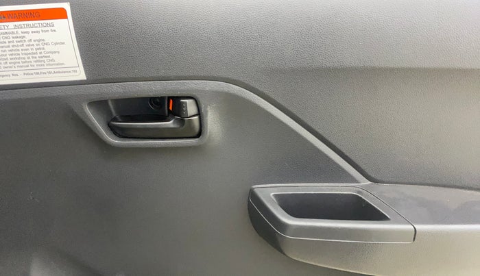 2024 Maruti Alto K10 VXI CNG, CNG, Manual, 16,102 km, Driver Side Door Panels Control