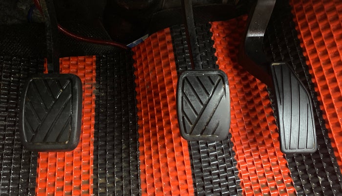 2018 Maruti Celerio VXI CNG, CNG, Manual, 72,550 km, Pedals