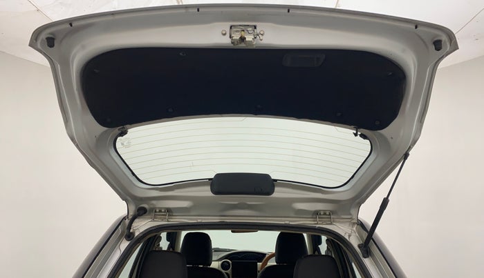 2015 Toyota Etios Liva G, CNG, Manual, 36,339 km, Boot Door Open