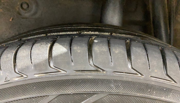 2016 Maruti Celerio ZXI AMT, Petrol, Automatic, 91,711 km, Left Rear Tyre Tread