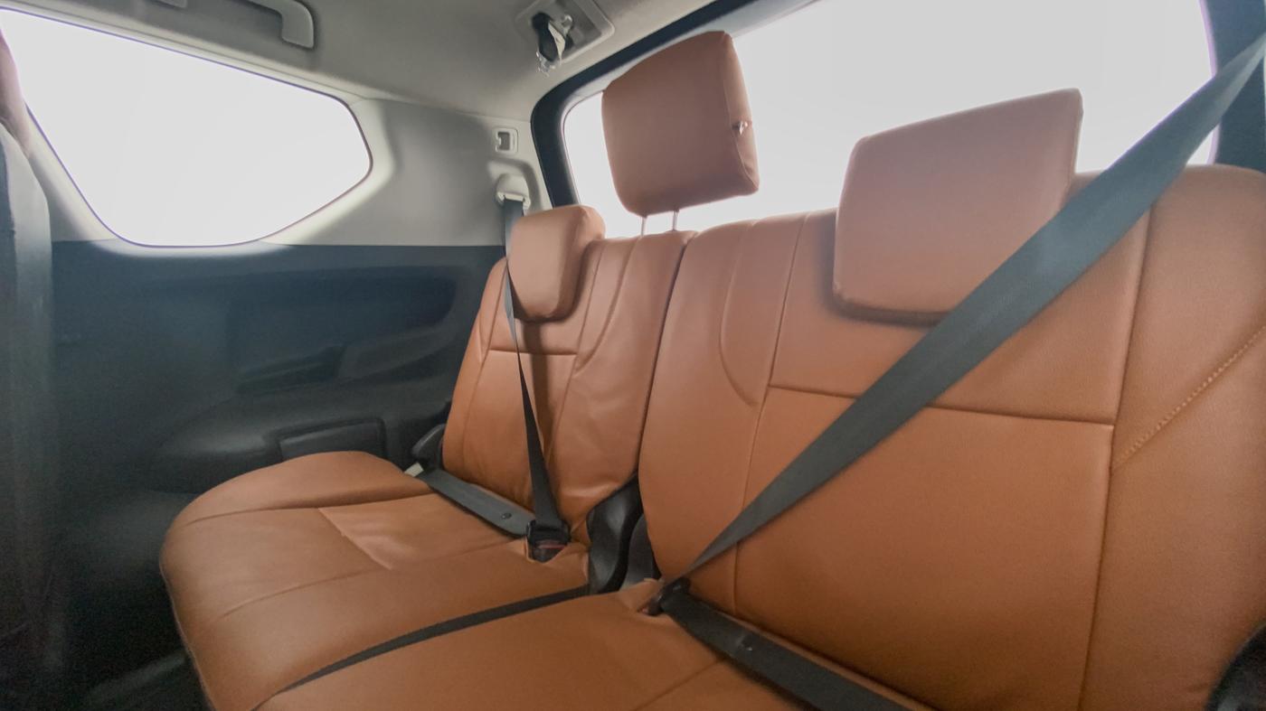 2016 Toyota Innova Crysta 2.8 GX AT 7 STR, Diesel, Automatic, 1,53,645 km, Third Seat Row
