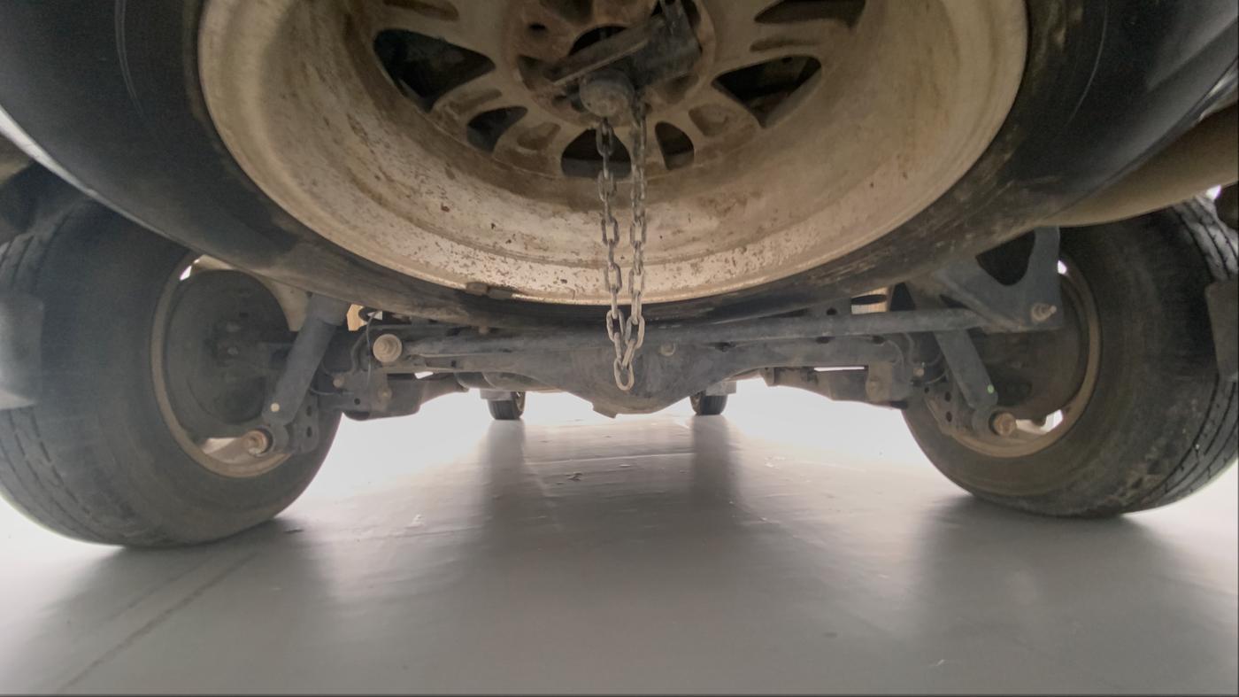 2016 Toyota Innova Crysta 2.8 GX AT 7 STR, Diesel, Automatic, 1,53,645 km, Rear Underbody