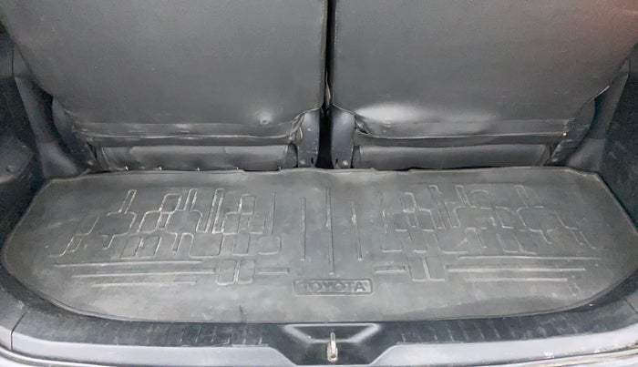2016 Toyota Innova Crysta 2.8 GX AT 7 STR, Diesel, Automatic, 1,53,645 km, Boot Inside View