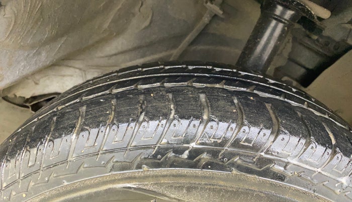 2018 Datsun Go Plus T (O), Petrol, Manual, 33,327 km, Right Front Tyre Tread