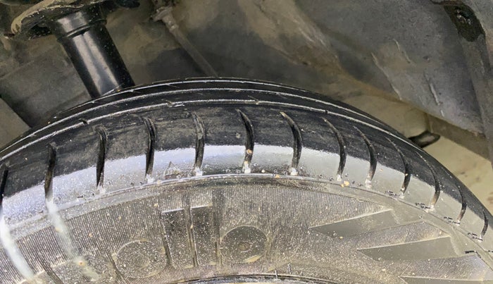 2018 Datsun Go Plus T (O), Petrol, Manual, 33,327 km, Left Front Tyre Tread