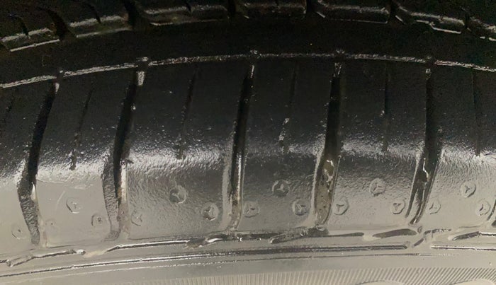 2021 Honda Jazz 1.2L I-VTEC VX CVT, Petrol, Automatic, 13,351 km, Left Front Tyre Tread