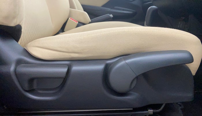 2021 Honda Jazz 1.2L I-VTEC VX CVT, Petrol, Automatic, 13,351 km, Driver Side Adjustment Panel