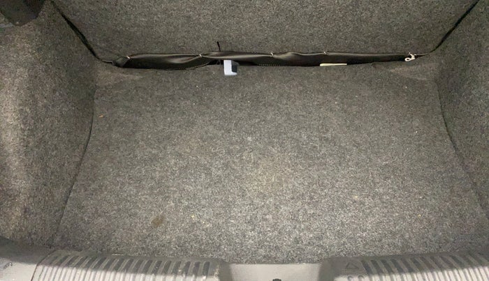 2018 Volkswagen Polo HIGHLINE1.5L, Diesel, Manual, 94,322 km, Boot Inside