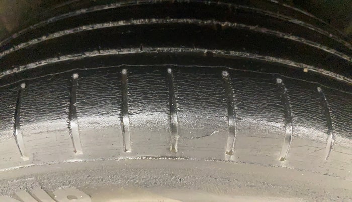 2018 Volkswagen Polo HIGHLINE1.5L, Diesel, Manual, 94,322 km, Left Rear Tyre Tread