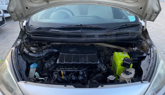 2017 Hyundai Xcent S 1.2, Petrol, Manual, 89,108 km, Engine View