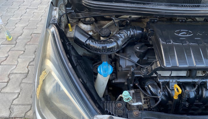 2017 Hyundai Xcent S 1.2, Petrol, Manual, 89,108 km, Engine View - Right