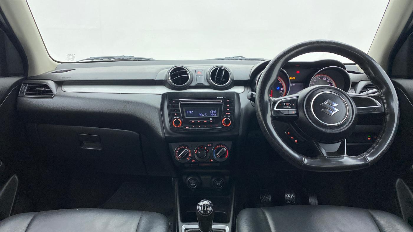 2020 Maruti Swift VXI, Petrol, Manual, 41,044 km, Dashboard