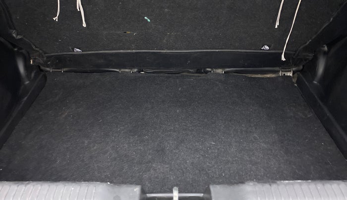 2020 Maruti Swift VXI, Petrol, Manual, 41,044 km, Boot Inside
