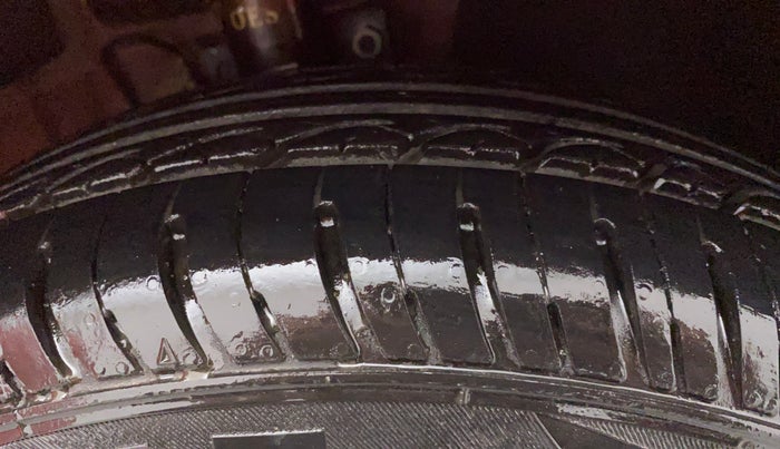 2012 Volkswagen Polo TRENDLINE 1.2L PETROL, Petrol, Manual, 90,744 km, Right Front Tyre Tread