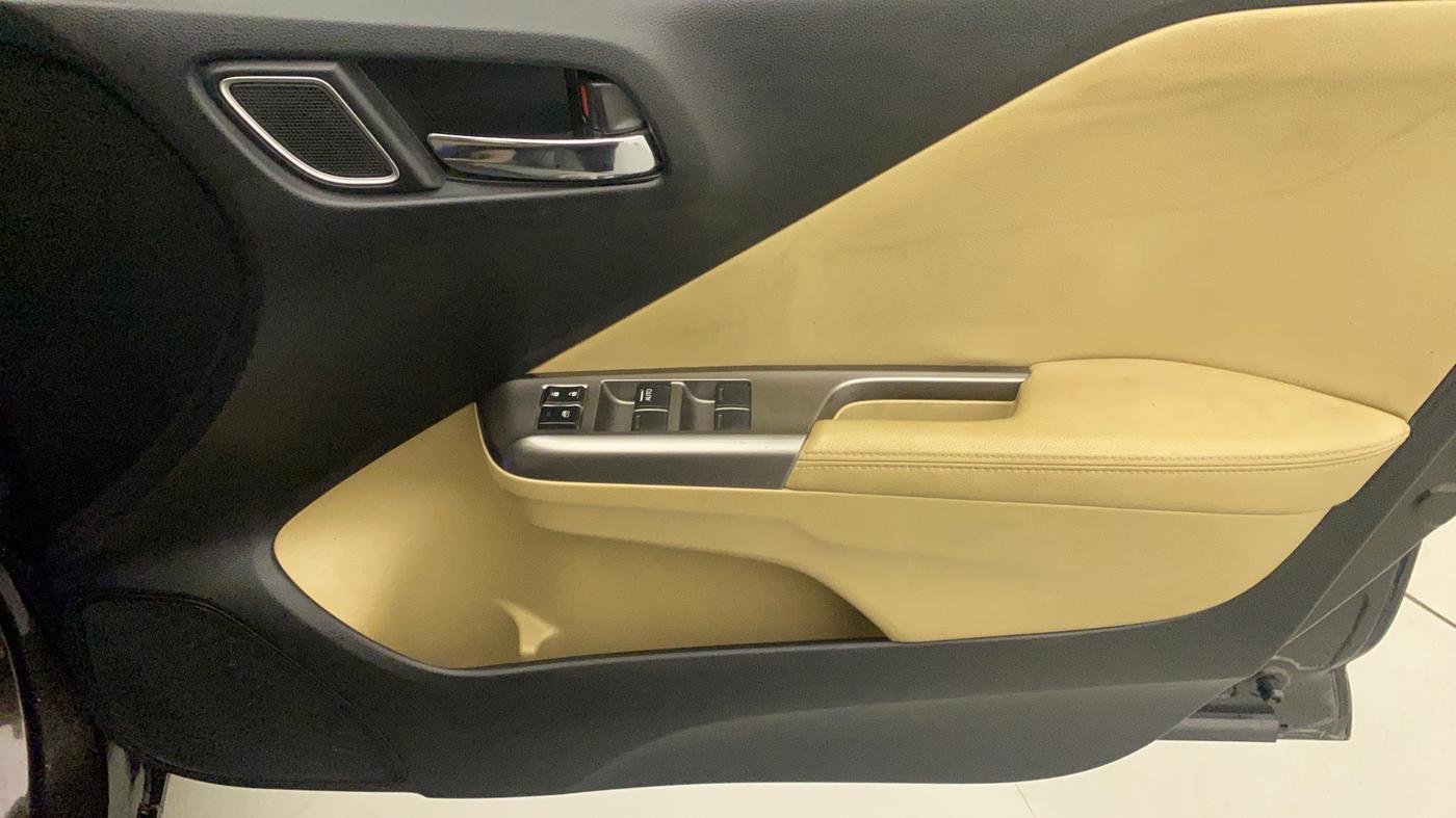 2018 Honda City 1.5L I-VTEC ZX CVT, Petrol, Automatic, 33,790 km, Driver Side Door Panels Control