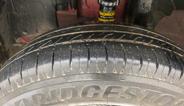 2016 Renault Kwid RXT 0.8, Petrol, Manual, 50,265 km, Left Front Tyre Tread