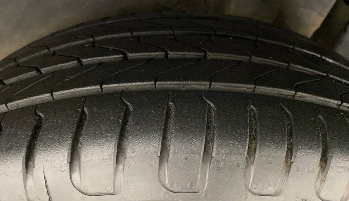 2017 Maruti IGNIS ZETA 1.2 AMT, Petrol, Automatic, 74,979 km, Left Rear Tyre Tread