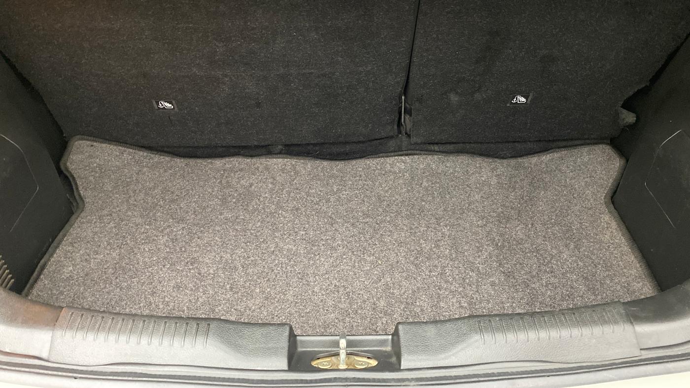 2017 Maruti IGNIS ZETA 1.2 AMT, Petrol, Automatic, 74,979 km, Boot Inside