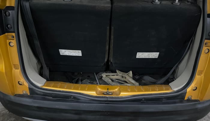 2019 Renault TRIBER RXZ, Petrol, Manual, 59,189 km, Boot Inside