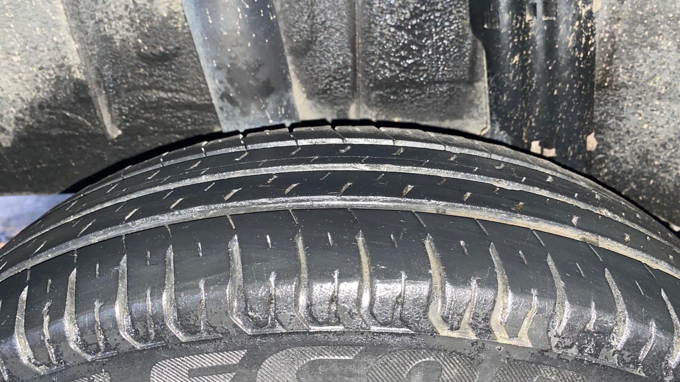 2019 Renault TRIBER RXZ, Petrol, Manual, 59,189 km, Right Rear Tyre Tread