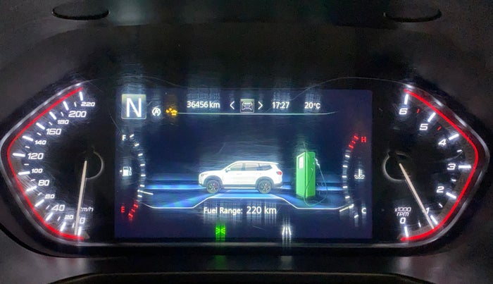 2023 MG GLOSTER SAVVY 2.0 TURBO 7 STR 2WD, Diesel, Automatic, 36,456 km, Odometer Image