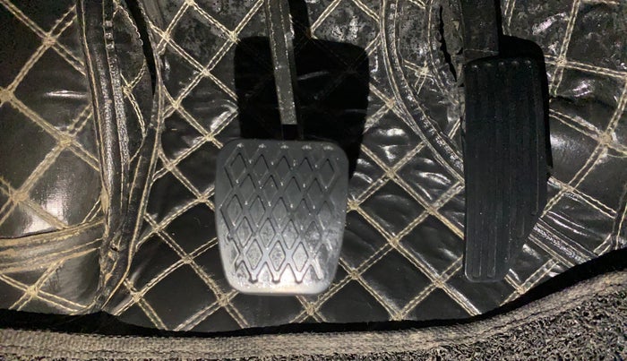 2023 MG GLOSTER SAVVY 2.0 TURBO 7 STR 2WD, Diesel, Automatic, 36,456 km, Pedals