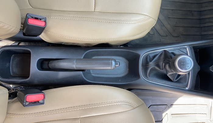 2022 Honda Amaze 1.2L I-VTEC VX, Petrol, Manual, 40,778 km, Gear Lever