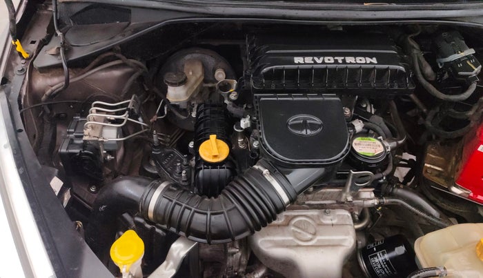 2018 Tata Tiago XZ PETROL, Petrol, Manual, 46,606 km, Engine View - Right